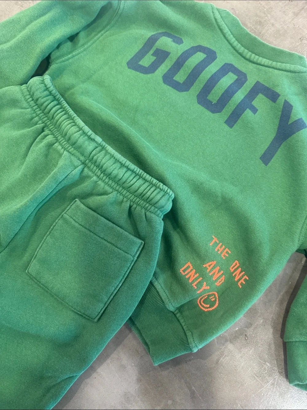 GAP Kids Green Goofy Fleece Jogging Set